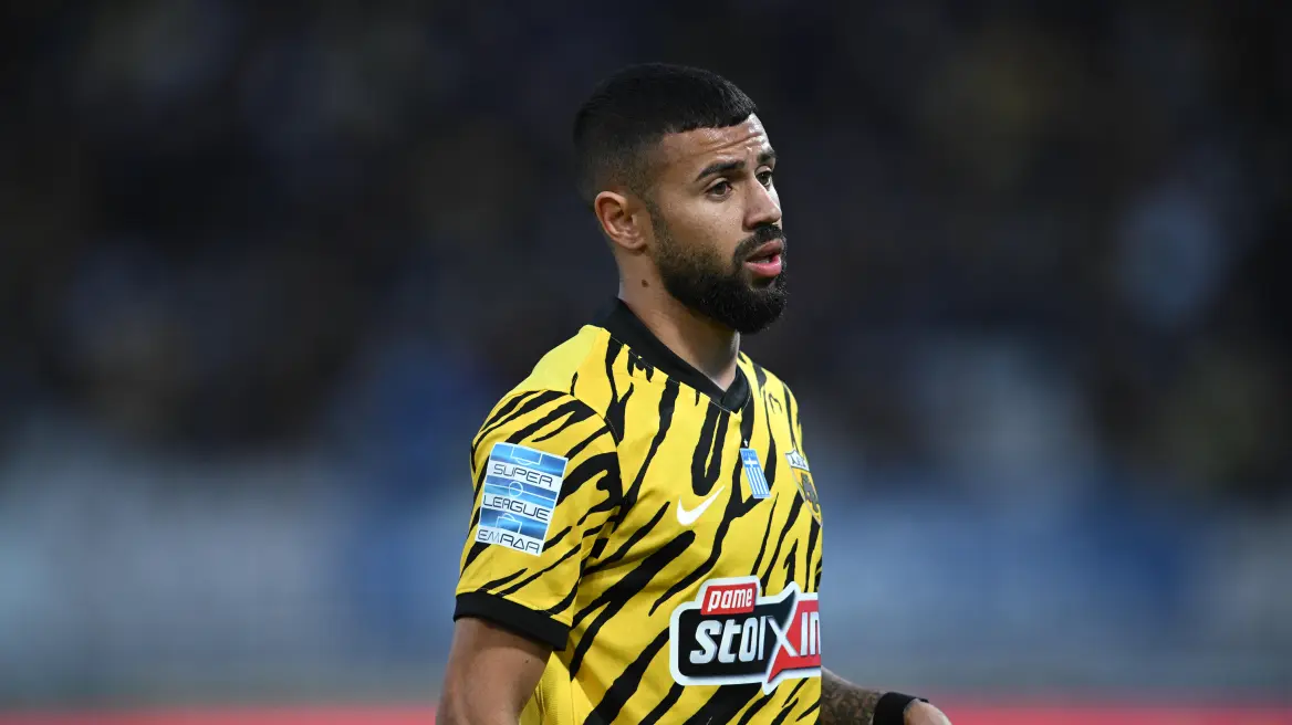 ΑΕΚ: Ολική ρήξη αχιλλείου υπέστη ο Πάολο Φερνάντες