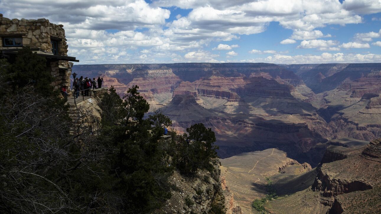 Τραγικός θάνατος 33χρονου άνδρα που έπεσε από γέφυρα στο Γκραν Κάνιον