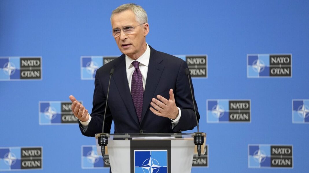 Στόλτενμπεργκ: Το ΝΑΤΟ θα βοηθήσει το Κίεβο να εκσυγχρονίσει τον στρατό του