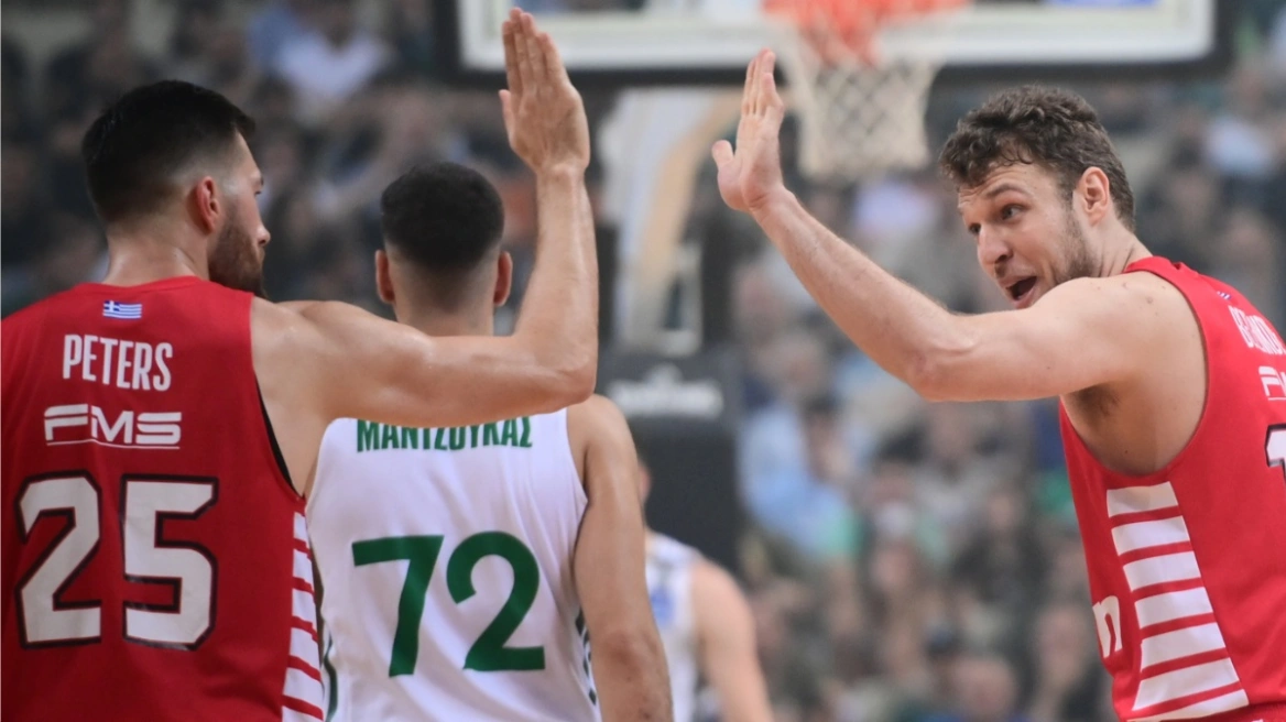 Ολυμπιακός: Το «πάρτι» τίτλου στην… εμπόλεμη ζώνη του ΟΑΚΑ και η υποδοχή των πρωταθλητών