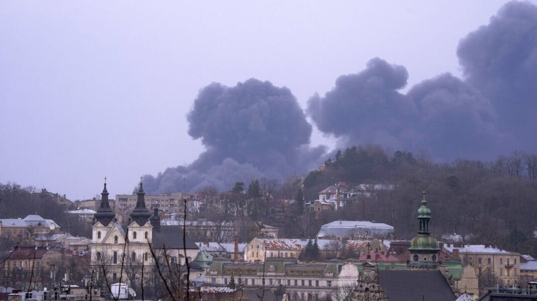 Ρωσικές αεροπορικές επιδρομές σε Κίεβο, Ζαπορίζια και Λβιβ