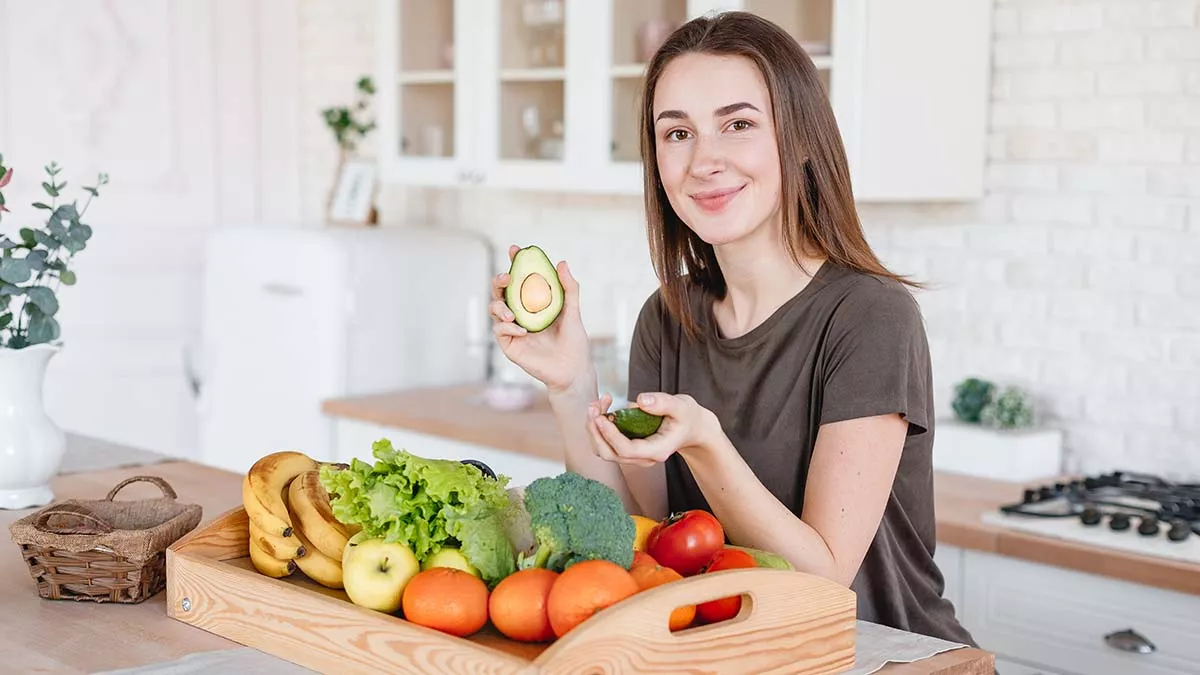 Bάλτε τη σεμαγλουτίδη στο πιάτο σας: Ποια τρόφιμα αδυνατίζουν με φυσικό τρόπο