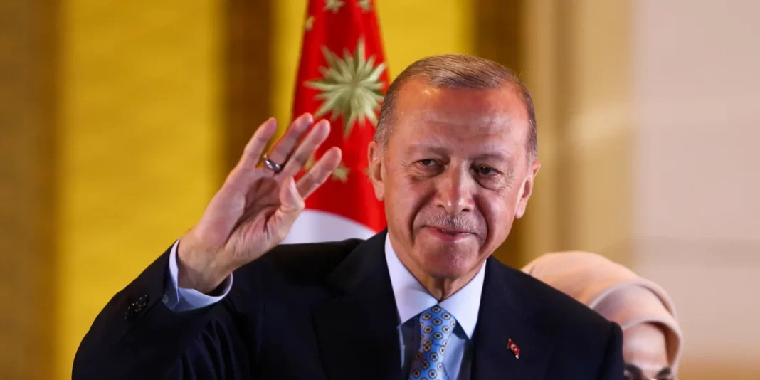 Τουρκία: Αύξηση του κατώτατου μισθού ανακοίνωσε το νέο επιτελείο του Ερντογάν