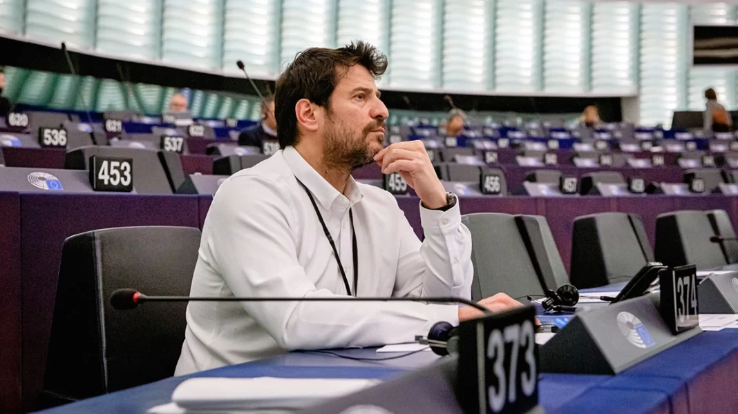 Αλέξης Γεωργούλης: Ολόκληρη η απόφαση του Ευρωκοινοβουλίου για άρση ασυλίας του