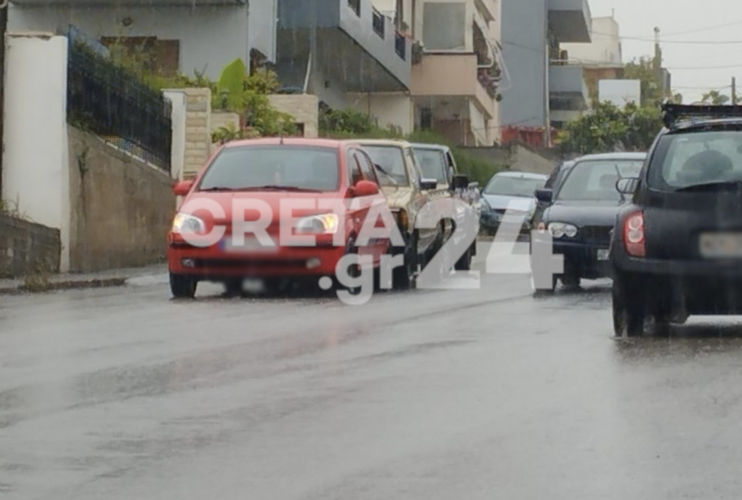 Ηράκλειο: Καραμπόλα τριών αυτοκινήτων