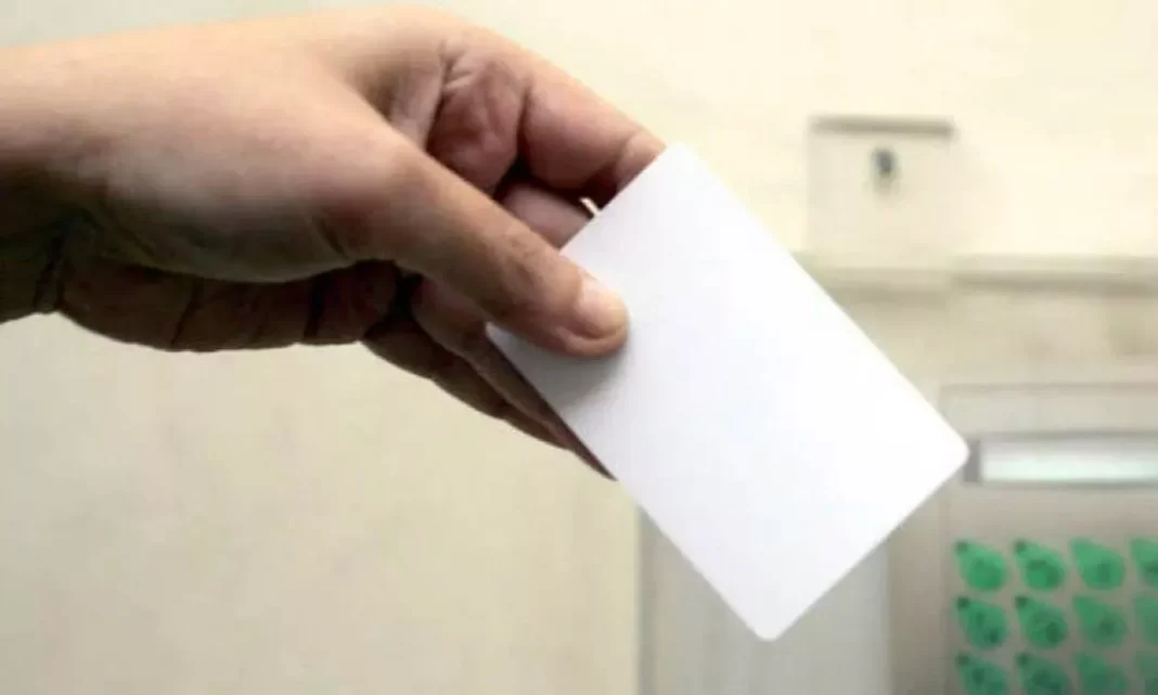 Ψηφιακή κάρτα εργασίας: Σε ποιους κλάδους επεκτείνεται – Αναλυτικά η λίστα
