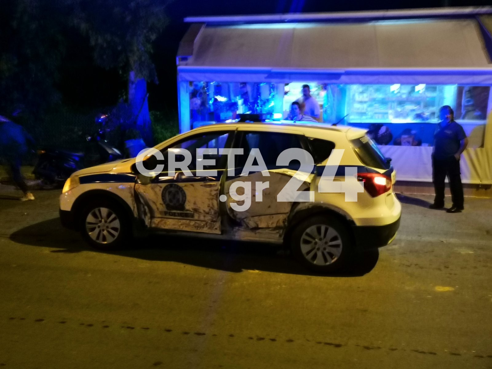 Ηράκλειο: Τροχαίο με αυτοκίνητο που εμβόλισε περιπολικό – Στο νοσοκομείο δύο αστυνομικοί