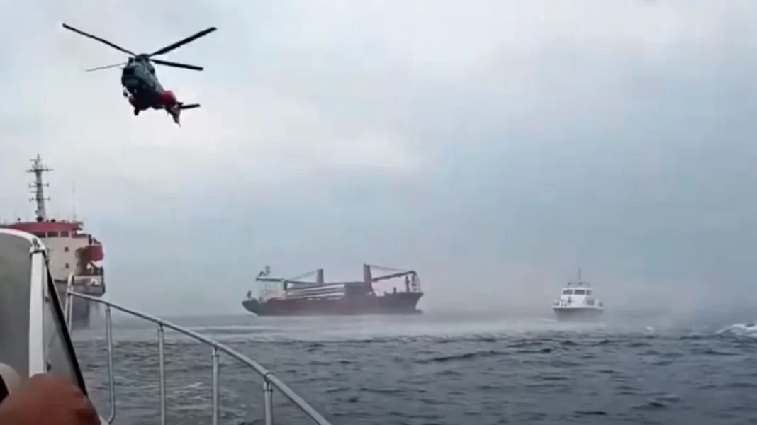 Σύγκρουση πλοίων στη Χίο: Τα 120 λεπτά της έντασης και το τεστ για τα ελληνοτουρκικά