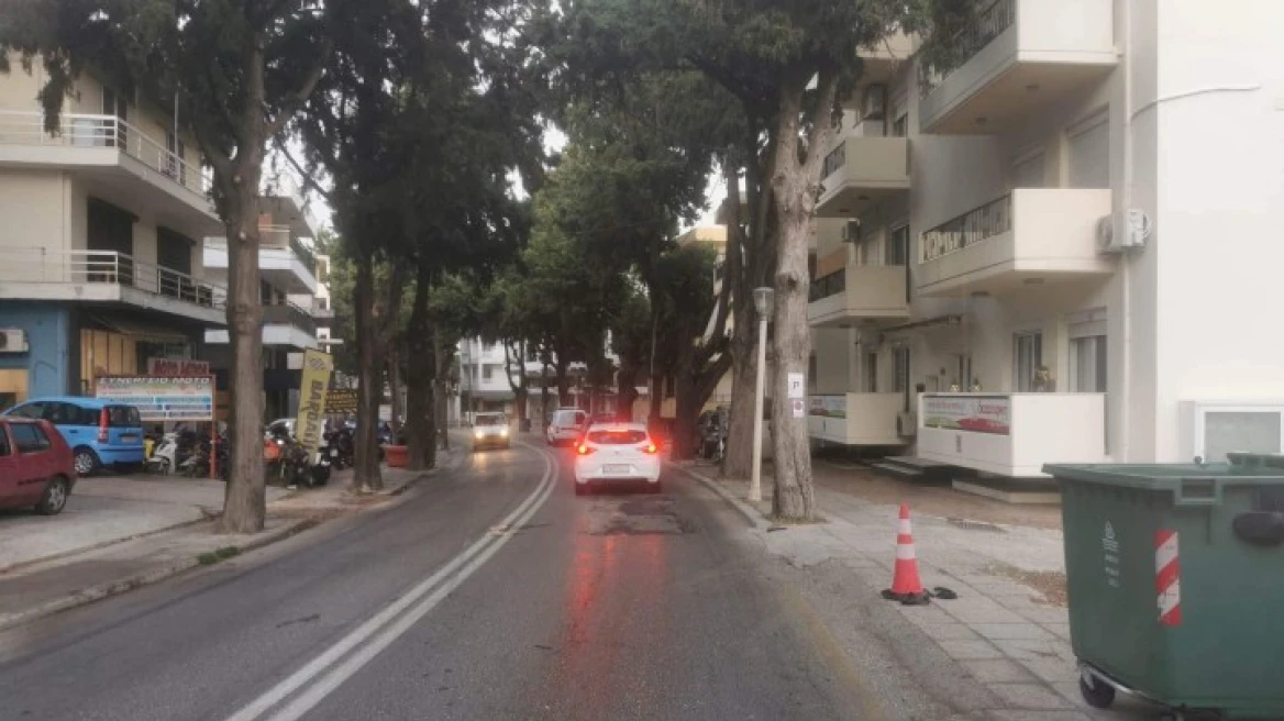 Τραγικός θάνατος για 42χρονο – Τον χτύπησε αυτοκίνητο που έβγαινε από πάρκινγκ, τον παρέσυρε διερχόμενο ΙΧ