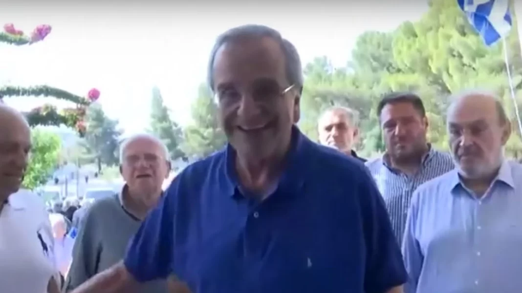 Εκλογές 2023: Ψήφισε στην Πύλο ο πρώην πρωθυπουργός Αντώνης Σαμαράς