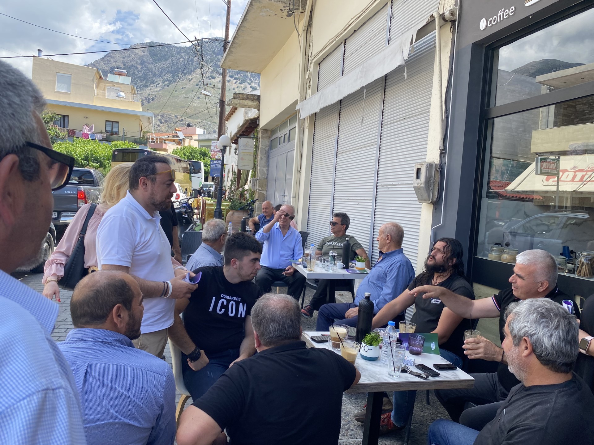 Καθημερινή η επικοινωνία του Φραγκίσκου Παρασύρη με τους πολίτες σε όλο το Ηράκλειο