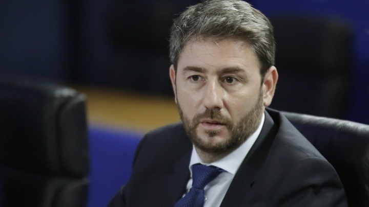 Επικοινωνία Νίκου Ανδρουλάκη - Ιωάννη Σαρμά για το ναυάγιο στην Πύλο