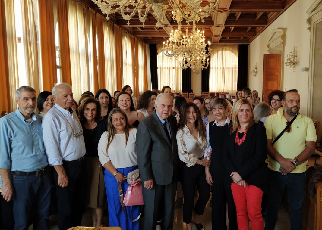 Δήμος Ηρακλείου: Ορκίστηκε το μόνιμο προσωπικό του προγράμματος «Βοήθεια στο Σπίτι»