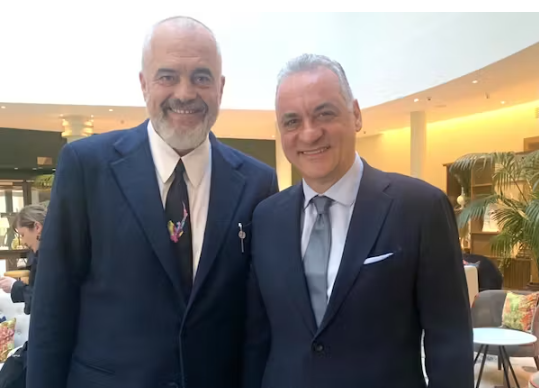 Με τον Έντι Ράμα συναντήθηκε ο Μανώλης Κεφαλογιάννης, για την απελευθέρωση Μπελέρη