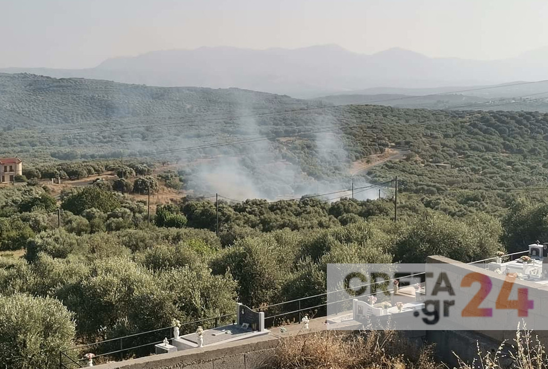 Πυρκαγιά σε χωριό του Ηρακλείου