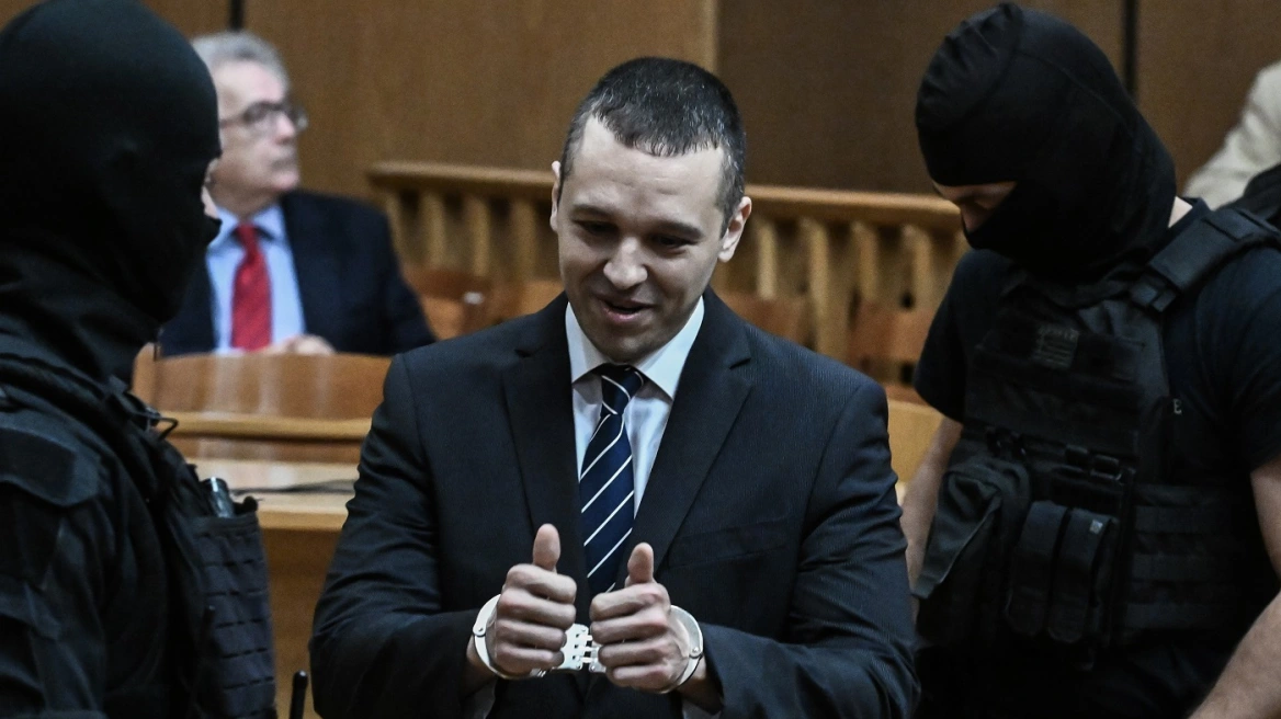 Ηλίας Κασιδιάρης: Κατεβαίνει υποψήφιος για τον δήμο Αθηναίων