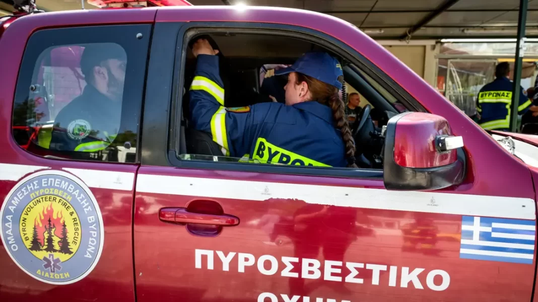 Φωτιά στην Κερατέα Αττικής