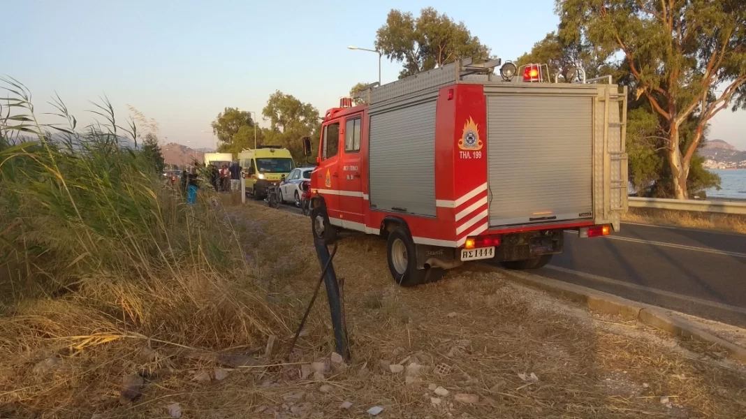 Σοβαρό τροχαίο με σύγκρουση τρακτέρ και ΙΧ – Δύο τραυματίες, ο ένας σε κρίσιμη κατάσταση