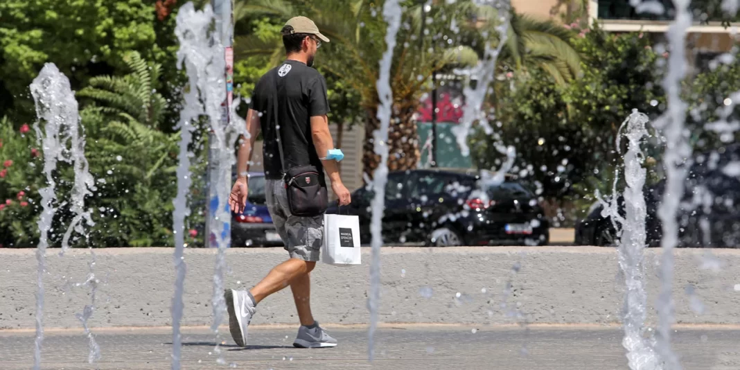 Καύσωνας Κλέων: Τα μέτρα προστασίας, ποιες υπηρεσίες δεν θα λειτουργήσουν – Χωρίς ντελίβερι 12-5