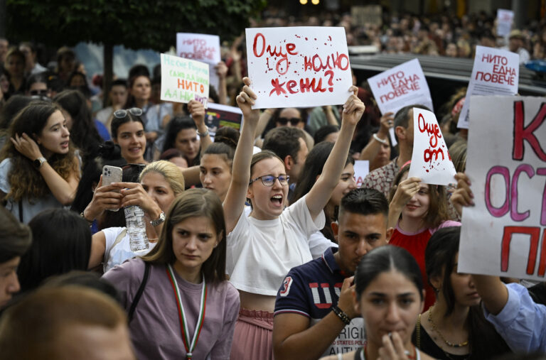 Οργή στη Βουλγαρία: 26χρονος χαράκωσε με 400 μαχαιριές τη φίλη του και αφέθηκε ελεύθερος