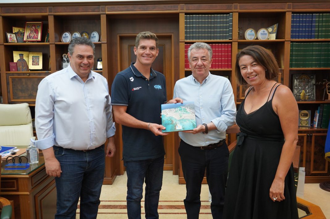 Συνάντηση Αρναουτάκη, Πιτσούλη με τον Ολυμπιονίκη Σπ. Γιαννιώτη και την Αντιπρόεδρο της ΚΟΕ Α. Μαρίνη