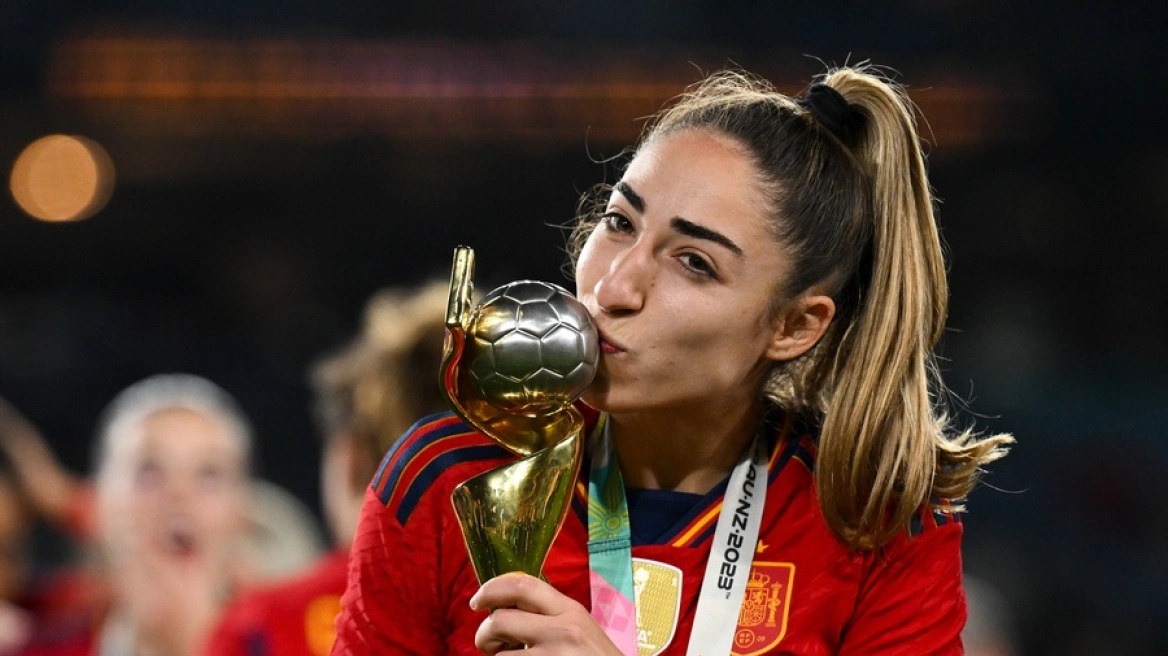 Όλγα Καρμόνα: Χάρισε το Μουντιάλ στην Ισπανία και μετά την απονομή έμαθε πως «έφυγε» ο πατέρας της