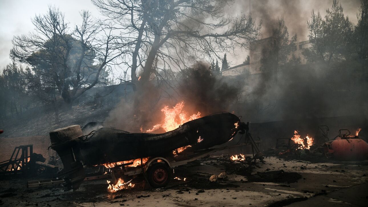 Σύλληψη 87χρονου για εμπρησμό: Ήθελα να καθαρίσω το χώρο από τα ξερά χόρτα – Τη Δευτέρα στο αυτόφωρο