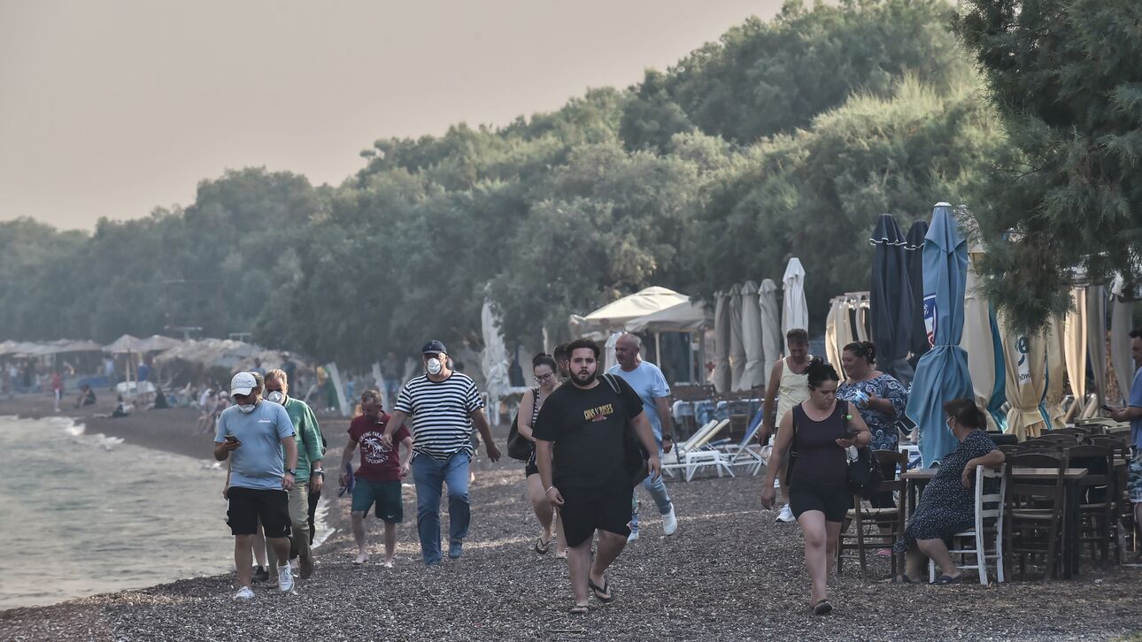 Παρατείνεται η προθεσμία των φορολογικών υποχρεώσεων για τους πληγέντες των πυρκαγιών