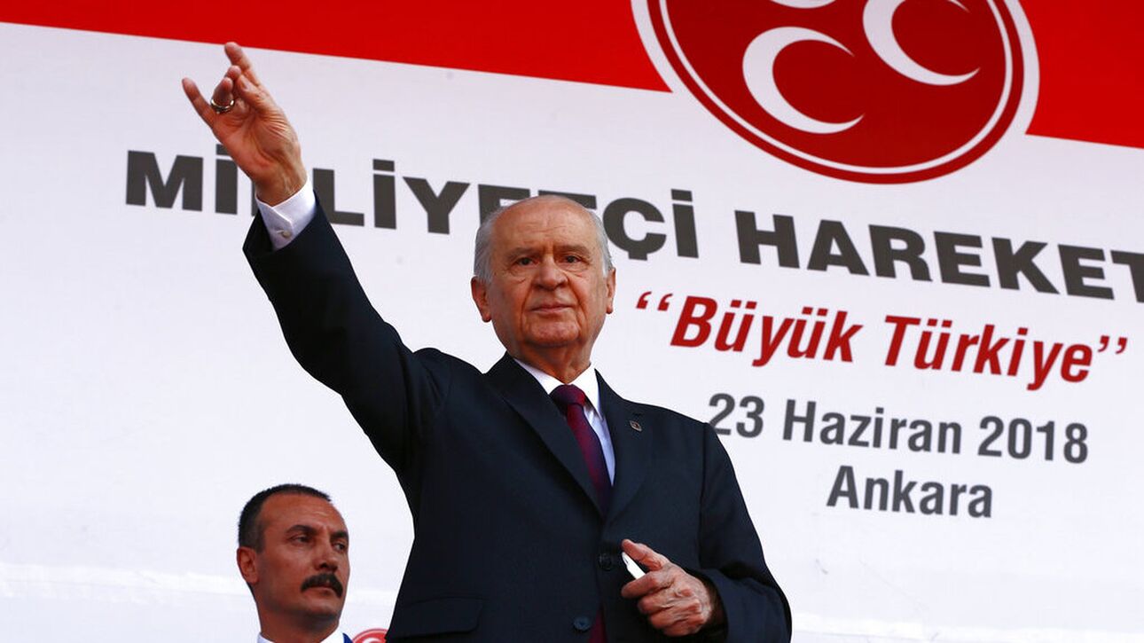 Νέα πρόκληση: «Η Κύπρος είναι τουρκική» λέει ο Μπαχτσελί φορώντας στρατιωτικές μπότες