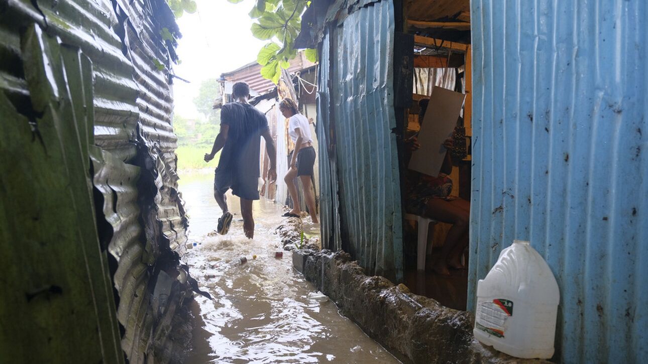 Δομινικανή Δημοκρατία: Σάρωσε η καταιγίδα «Φραγκλίνος» στο πέρασμά της – Ένας νεκρός