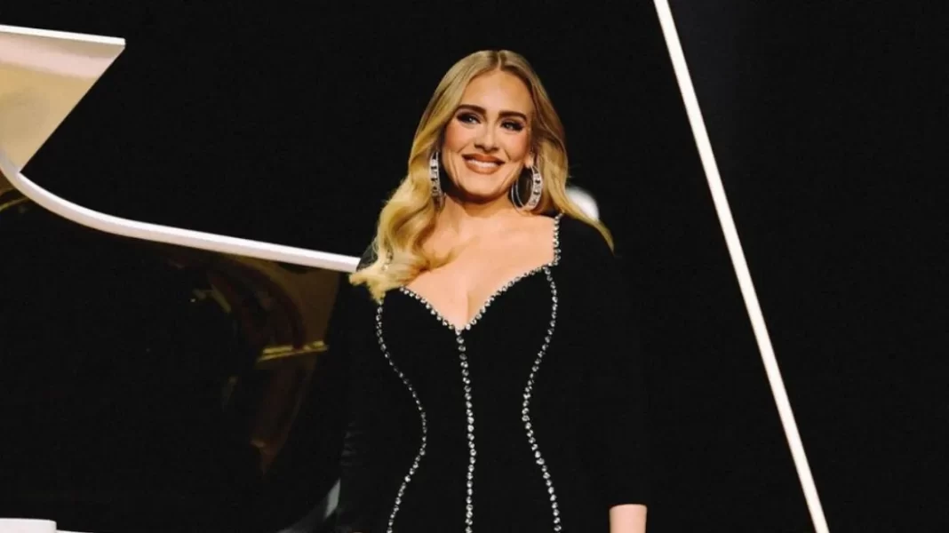 Adele: Πηγή από το περιβάλλον της αναφέρει πως κλαίει πριν και μετά από κάθε συναυλία της