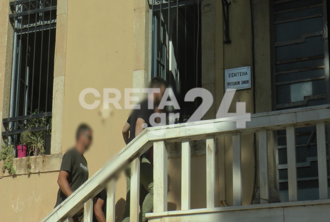 Κρήτη: Στα δικαστήρια ο αξιωματικός της αστυνομίας που κατηγορείται για χρηματισμό