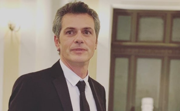 Μάριος Αθανασίου: Ώρες αγωνίας για τον ηθοποιό – Στο νοσοκομείο η κόρη του