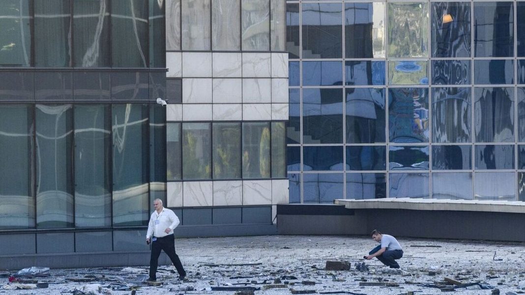 Ρωσία: Πέντε τραυματίες από drone που συνετρίβη στον σιδηροδρομικό σταθμό της Κουρσκ