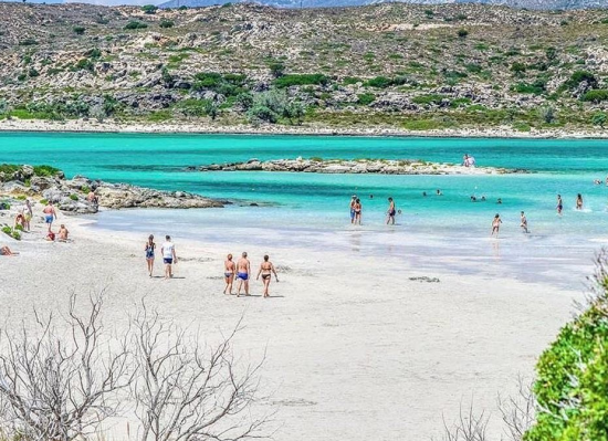 Έρευνα: Το 55% των τουριστών στη Δυτική Κρήτη ήρθαν φέτος για πρώτη φορά