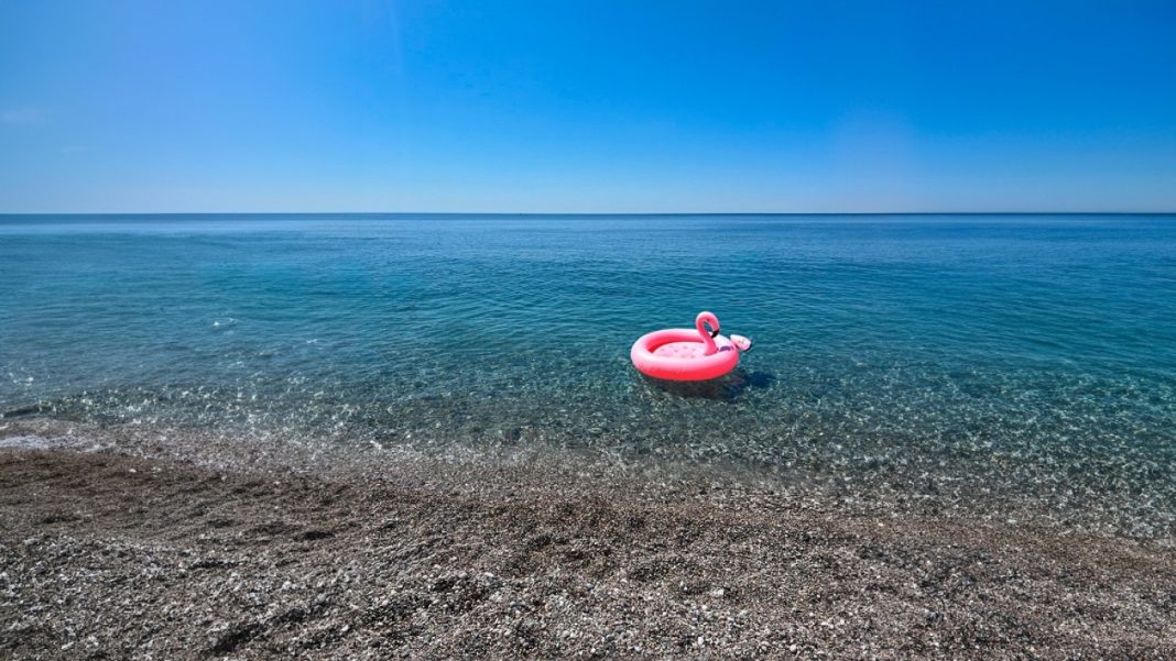 5χρονος παρασύρθηκε από θαλάσσια ρεύματα