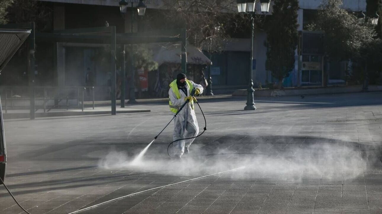 Παράταση της κοινωφελούς εργασίας για 25.000 εργαζόμενους μέχρι τις δημοτικές εκλογές