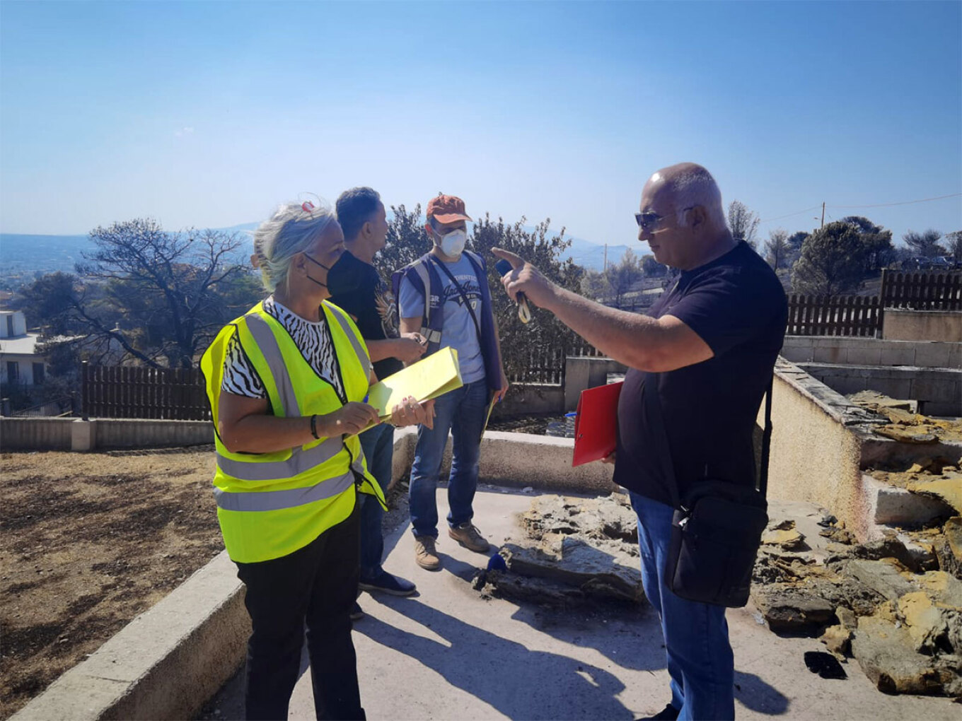 Ξεκίνησε η καταγραφή των ζημιών στον οικισμό της Αγίας Παρασκευής στο Μενίδι