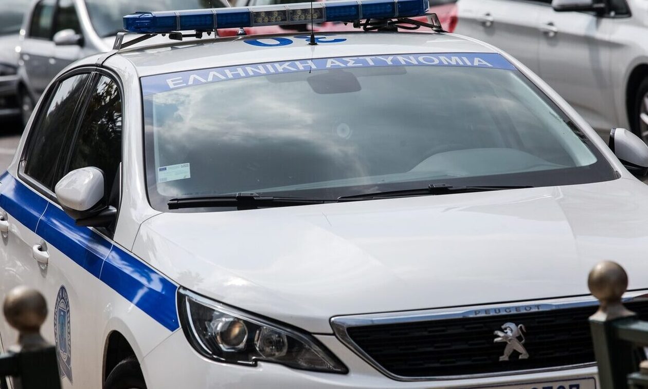 Με καρφιά στο δρόμο θα σταματούν τα αυτοκίνητα των δουλεμπόρων