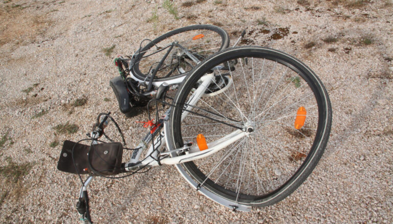 Τροχαίο δυστύχημα με θανάσιμο τραυματισμό αλλοδαπού ποδηλάτη