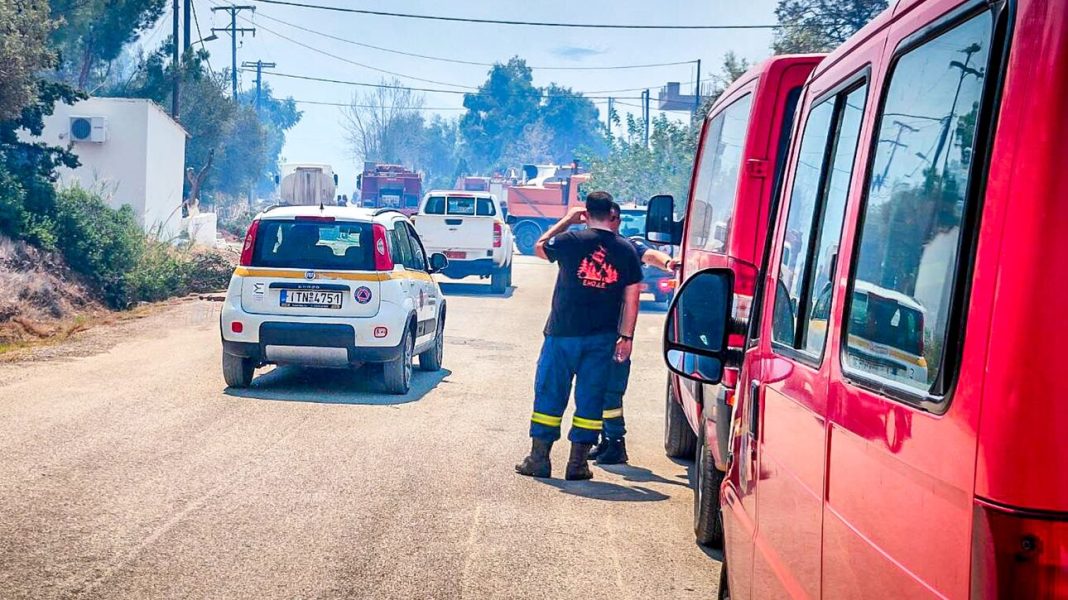 Φωτιά στη Ροδόπη: «Κόποι μιας ζωής καταστράφηκαν μέσα σε δέκα λεπτά»