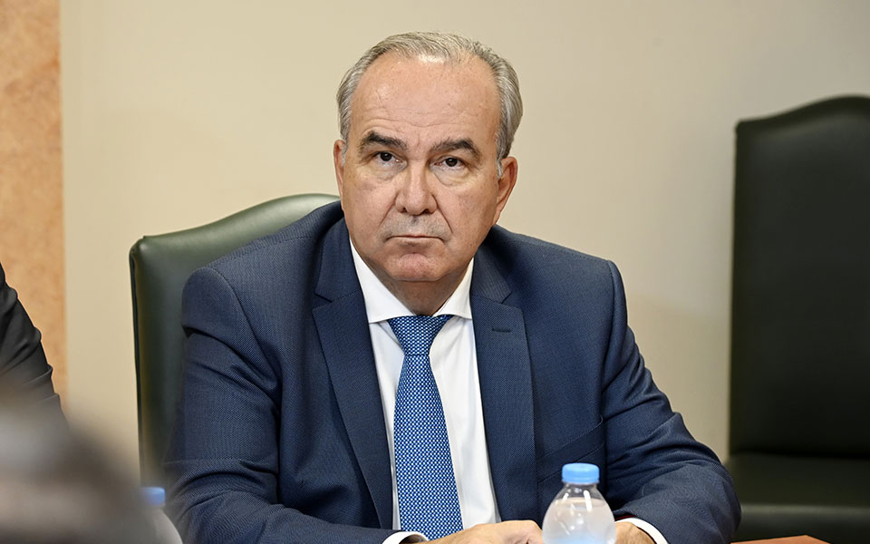 Νίκος Παπαθανάσης: Προχωράμε σε νέες δράσεις για την ενίσχυση των μικρομεσαίων επιχειρήσεων και τη δημιουργία περισσότερων θέσεων εργασίας