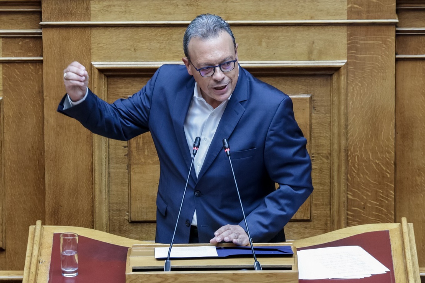 Φάμελλος: Το νέο εργασιακό νομοσχέδιο οδηγεί στον μεσαίωνα την αγορά και την εργασία