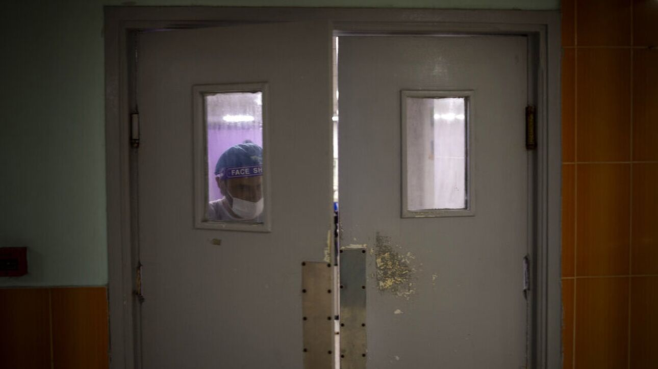 Αλλαντίαση: Τα ύποπτα συμπτώματα της παραλυτικής νόσου – Οι οδηγίες του καθηγητή Γώγου