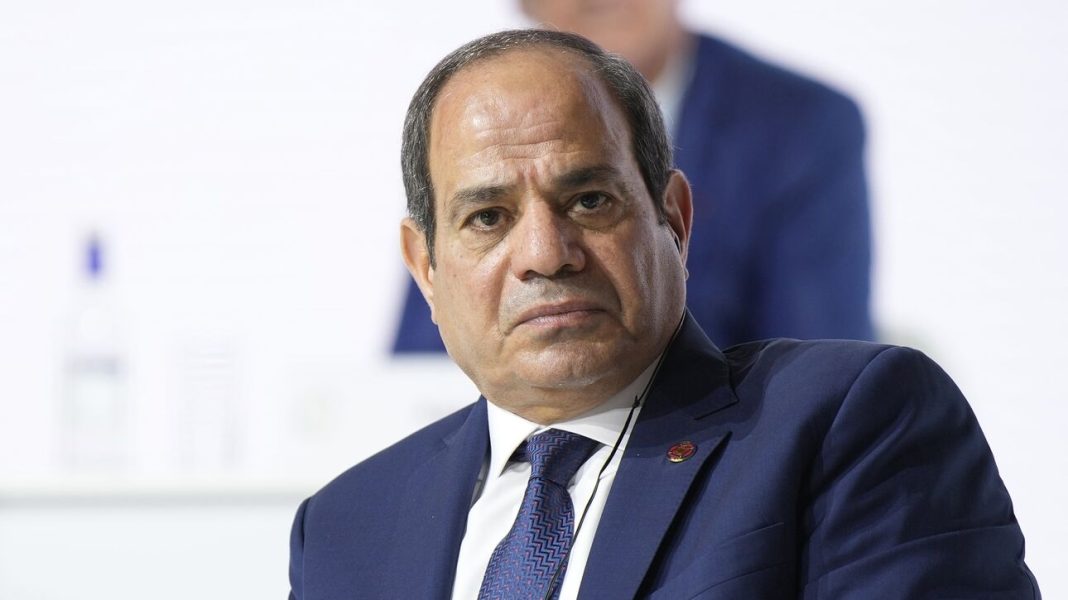 Αίγυπτος: Πογκρόμ κατά υποψηφίων - Στη φυλακή ο επικεφαλής της αντιπολίτευσης πριν τις εκλογές