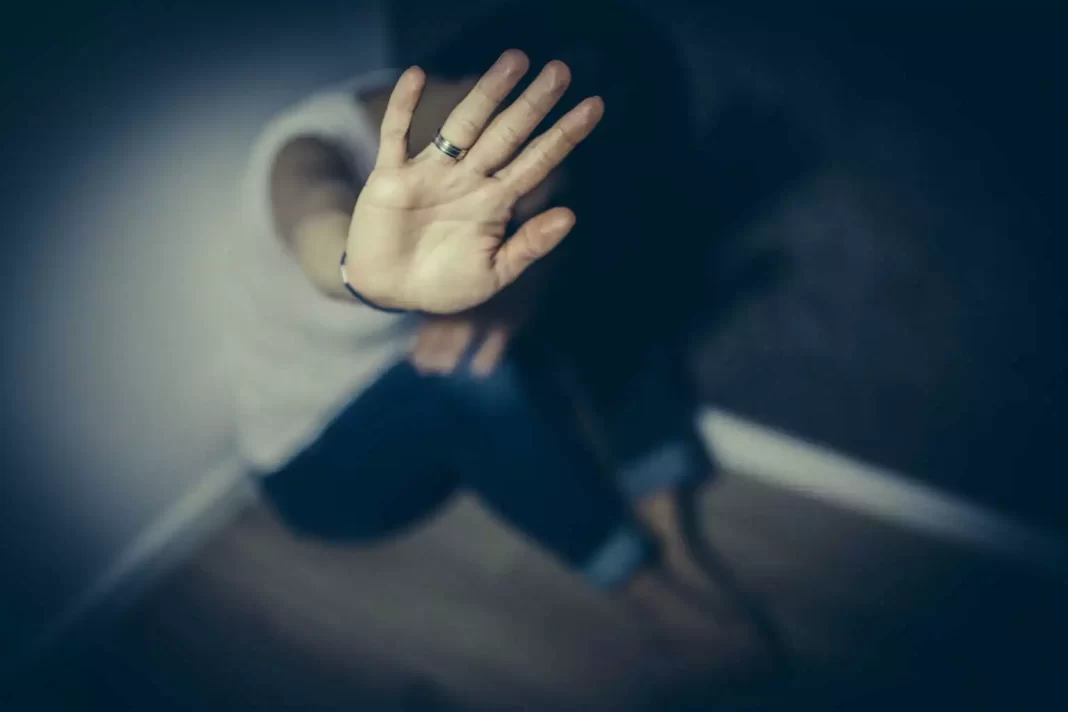 Απόπειρα βιασμού σε πυλωτή πολυκατοικίας – Η σύλληψη του δράστη