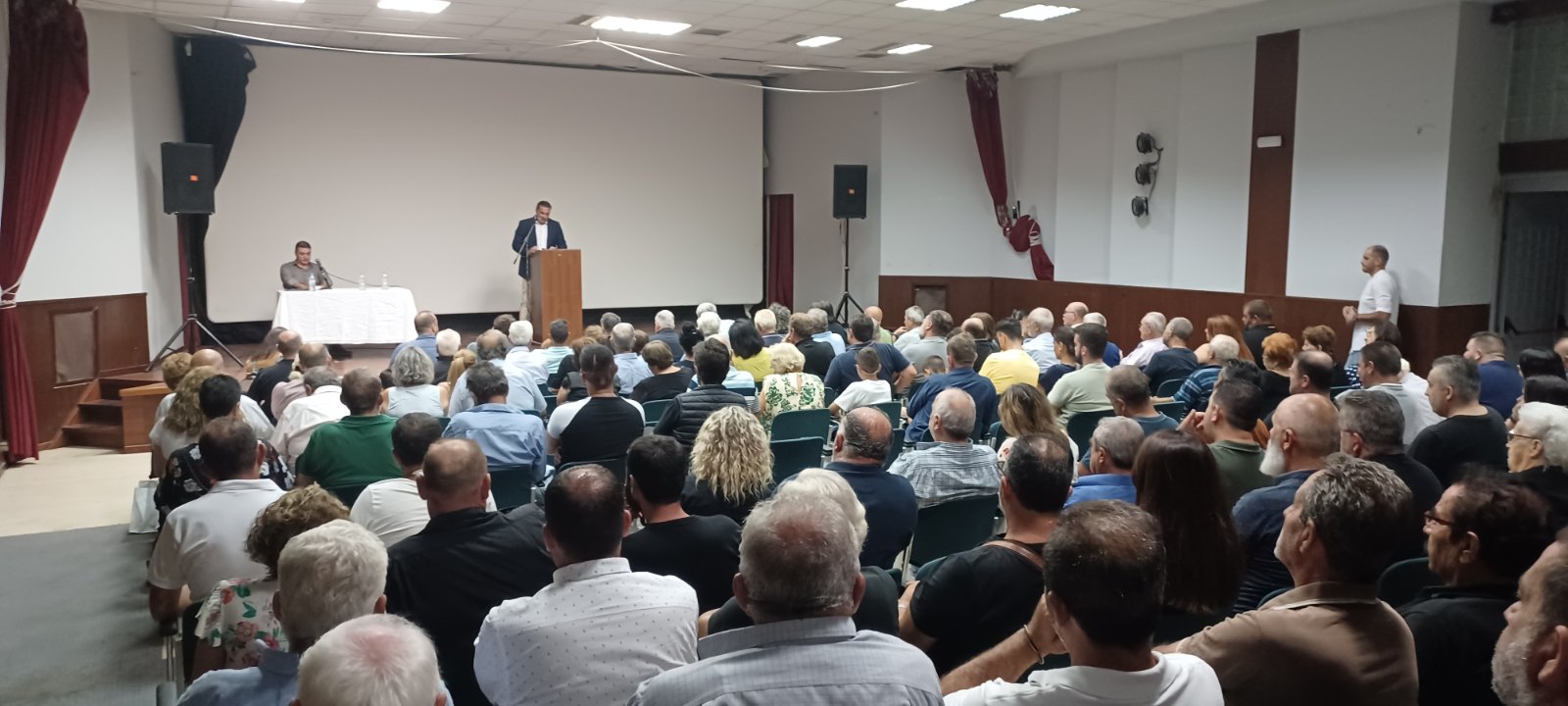 Πλήθος κόσμου στην ομιλία Ματαλλιωτάκη στις Μοίρες
