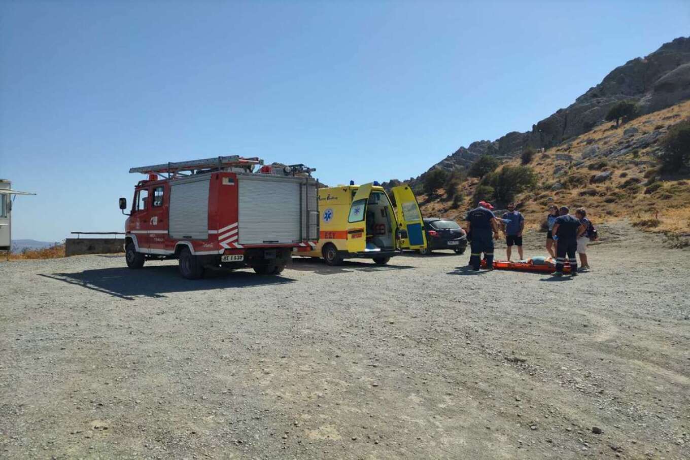 Περιπέτεια για ζευγάρι Σουηδών σε εκκλησάκι - Επιχείρηση διάσωσης για τον άντρα