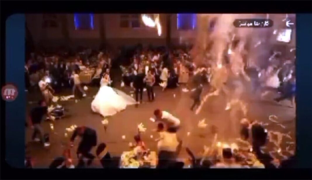 Σοκαριστικό βίντεο από τον «ματωμένο γάμο» στο Ιράκ: Η νύφη ενώ χορεύει βλέπει τη φωτιά να ξεσπά