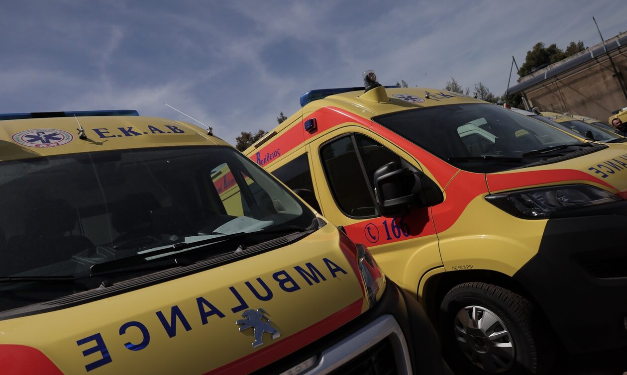 Αυτοκίνητο παρέσυρε μαθητή έξω από σχολείο